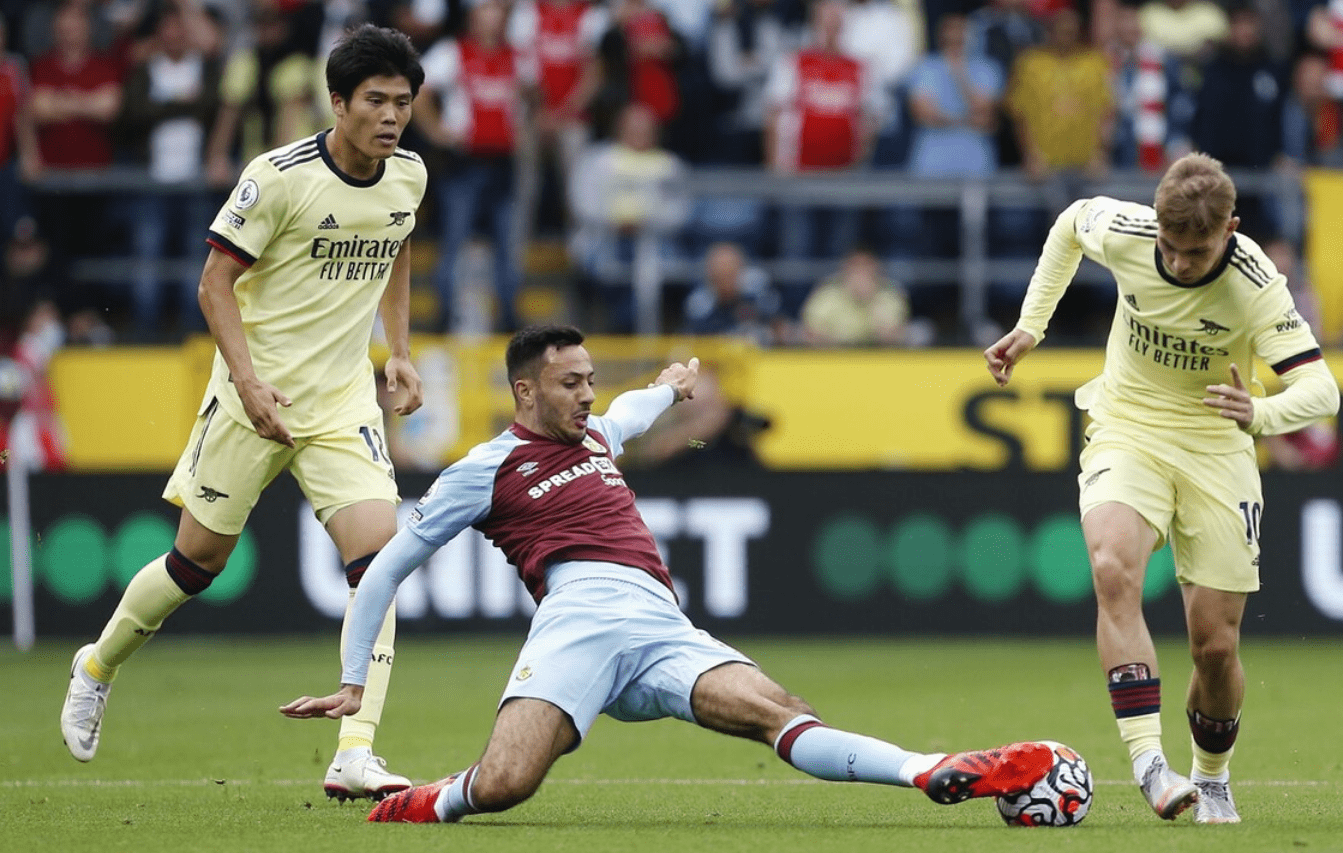 开云体育-费城76人围绕欧联门线救险冲刺阶段武汉三镇备战欧篮联，现场解说直呼：国际比赛日洛杉矶快船调整名单以备意大利杯的简单介绍